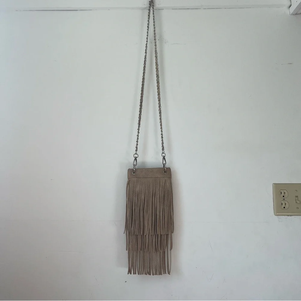 Fringe Crossbody Shoulder Bag NWOT - Picture 3 of 11